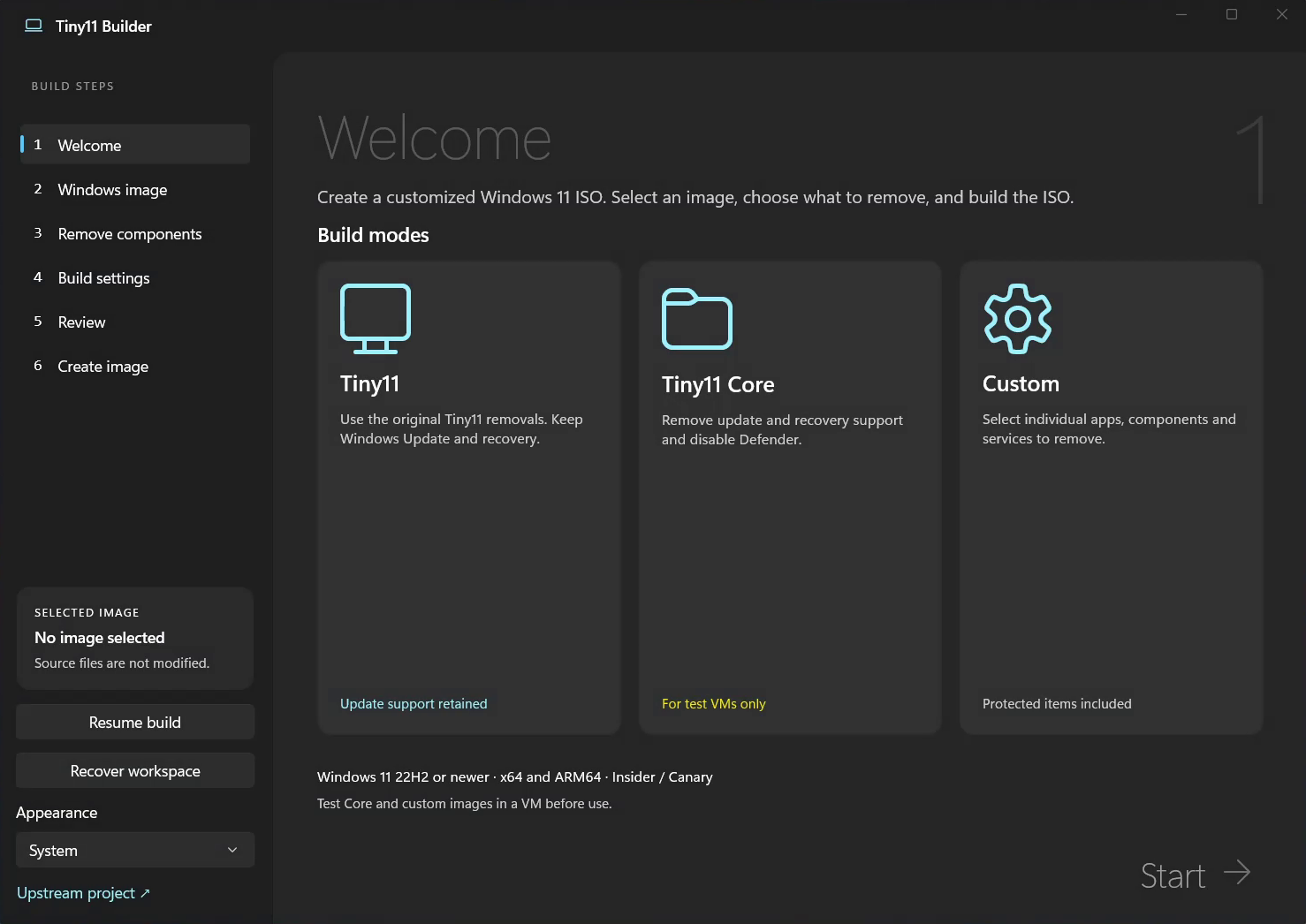 Le tre modalità nella schermata ufficiale Tiny11 Builder: Tiny11, Core e Custom.